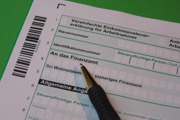 Generative AI for tax planning - URLSHORTER